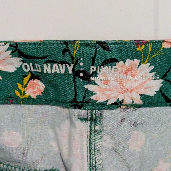 Old Navy Pixie Mid Rise Jeans in Green Floral - Picture 5 of 6